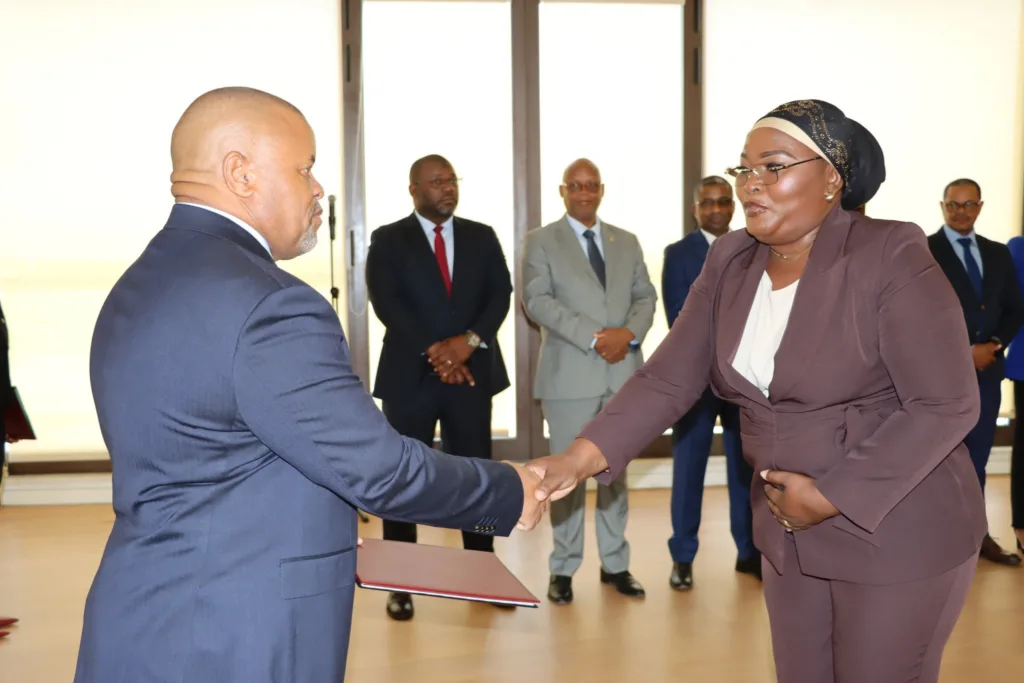 637392544 1233789848928895 8184306347238325821 n