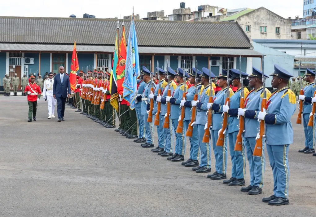 c17dbfc2 6d63 4957 9c10 b3274840d9a1