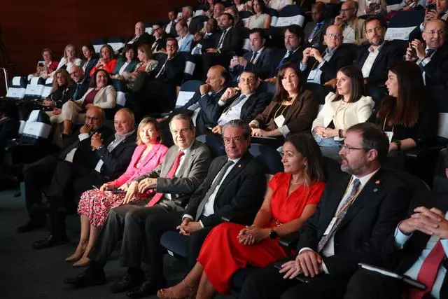 PROAZUL leva potencial da economia azul do pais ao fórum internacional em Espanha 354839